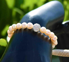 Pulsera de Perlas de rio con Dije de Cristal Pulsera de Perlas de rio con Dije de Cristal