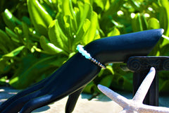 Pulsera Libela de Amazonita y Cristal con Separadores de Chapa de oro Pulsera Libela de Amazonita y Cristal con Separadores de Chapa de oro