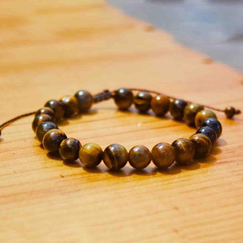 Pulsera de Ojo de Tigre Natural 8 mm para Hombre y Mujer - Joyería Artesanal Ajustable, Hecha a Mano