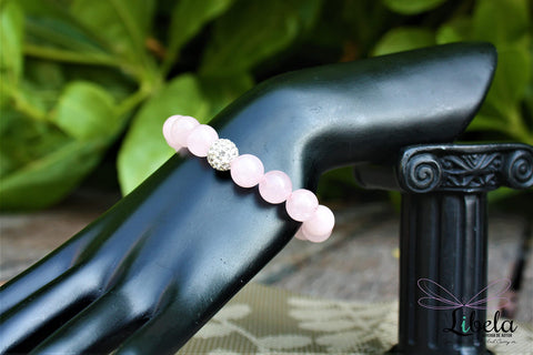 Pulsera Libela de Cuarzo Rosa 10 mm con Dije de Cristal